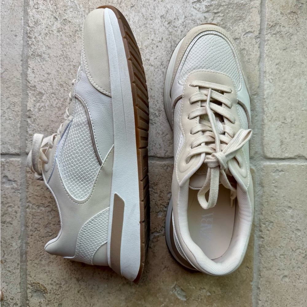 Zara Leather/Snakeskin Print Sneakers